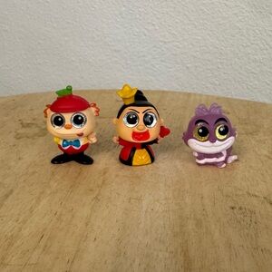 Disney Doorables Alice in Wonderland Lot Queen of Hearts Cheshire Cat Tweedledee